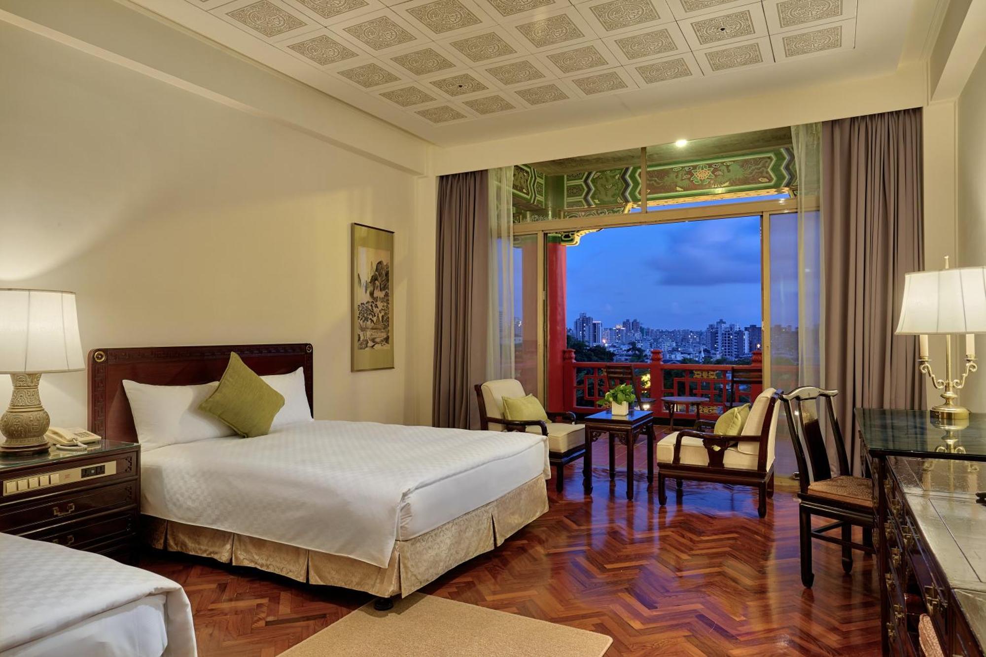 The Grand Hotel Kaohsiung Dış mekan fotoğraf